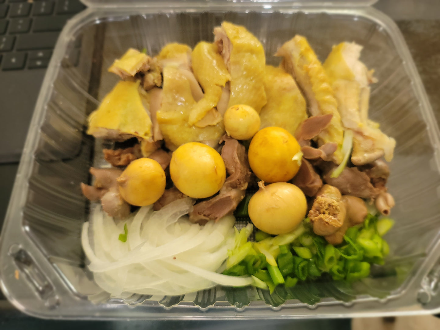 Young Chicken Eggs and Innards - Long Ga Trung Non - Lòng Gà Trứng Non